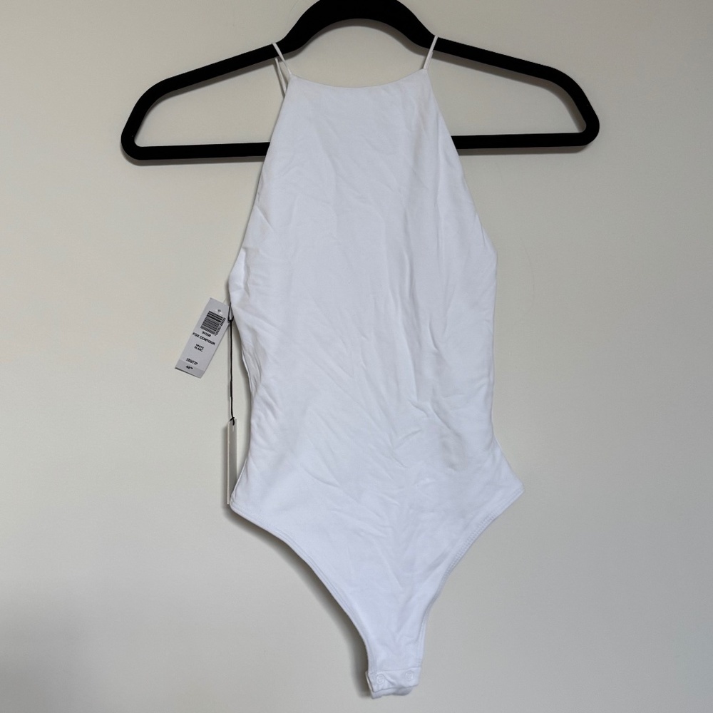 Aritzia Babaton Fox Contour Bodysuit - White - XXS - NWT - Sold Out Style